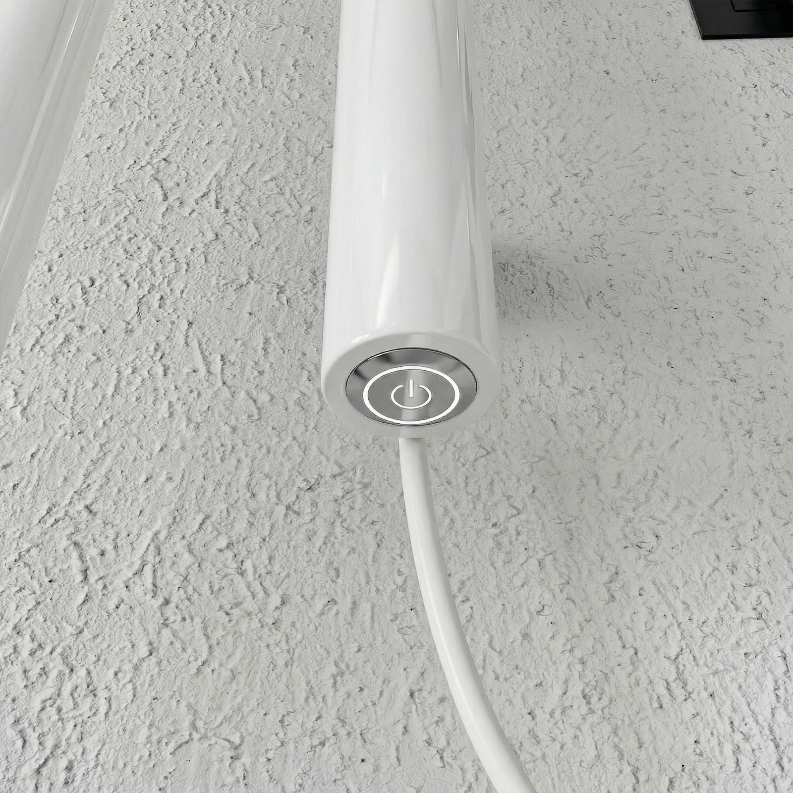 BELLATRIX Designer-Heizkörper Büroklammer | 200 W | 38x170cm